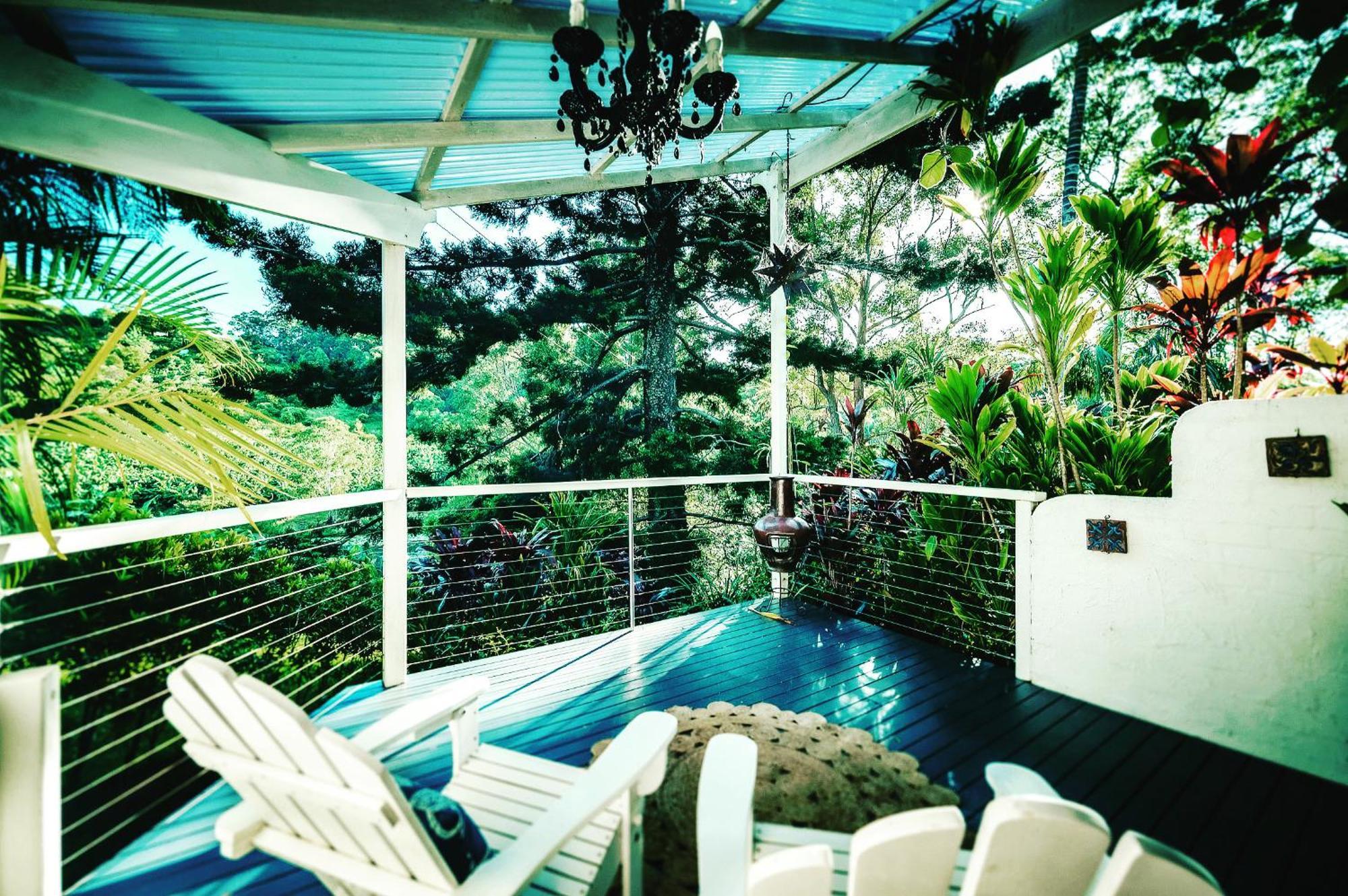 Sensom Boutique Bed And Breakfast Sapphire Beach Bagian luar foto
